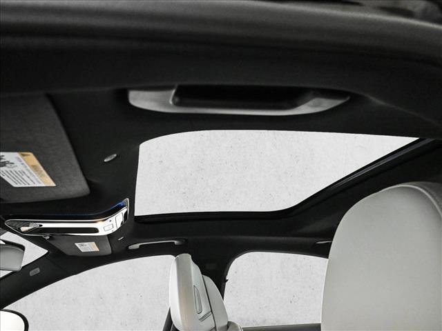 Used 2026 Mercedes-Benz E 450 4MATIC Sedan image 17