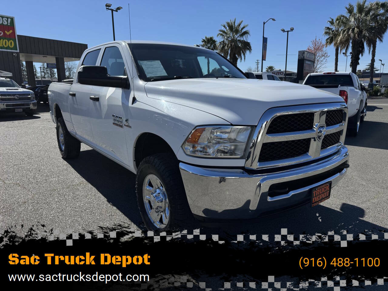 Used 2018 RAM 2500 Tradesman w/ Chrome Appearance Group AWD/4WD image 1
