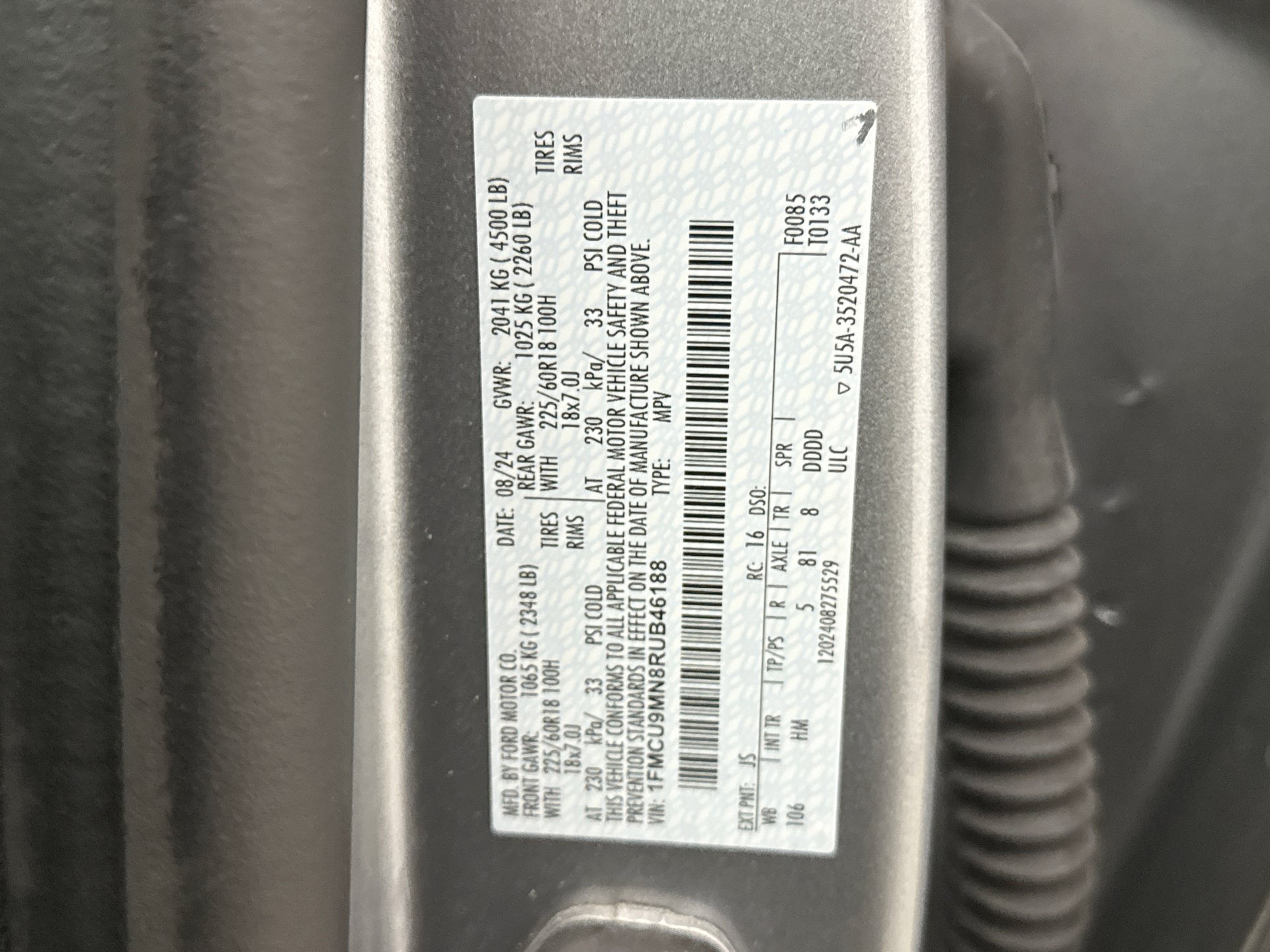 Used 2024 Ford Escape ST-Line w/ Tech Pack #1 AWD/4WD image 11