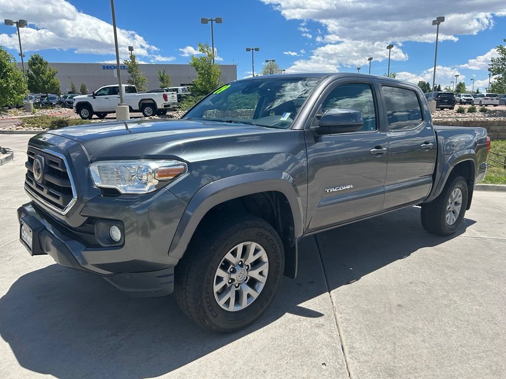 Used 2019 Toyota Tacoma SR5 AWD/4WD image 3