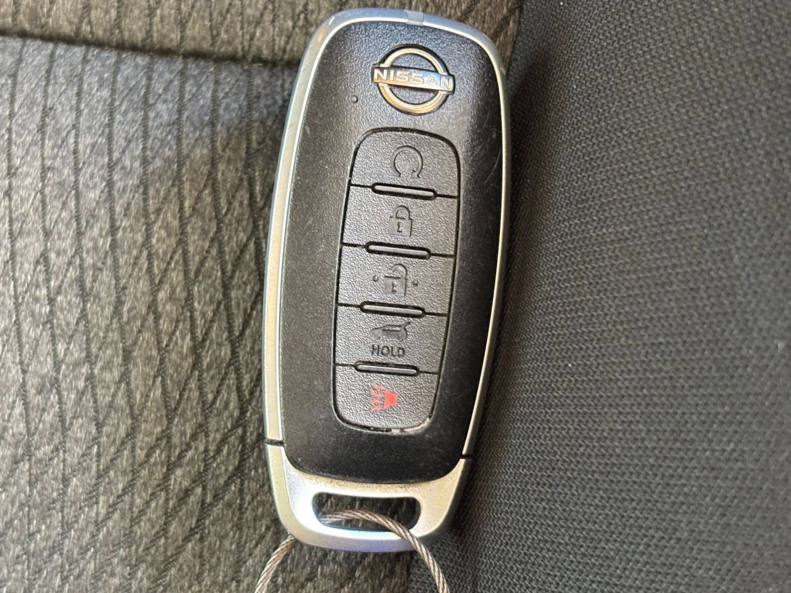 Used 2025 Nissan Rogue SV AWD/4WD image 36
