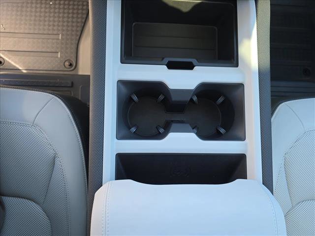 New 2026 Land Rover Defender 110 S image 23