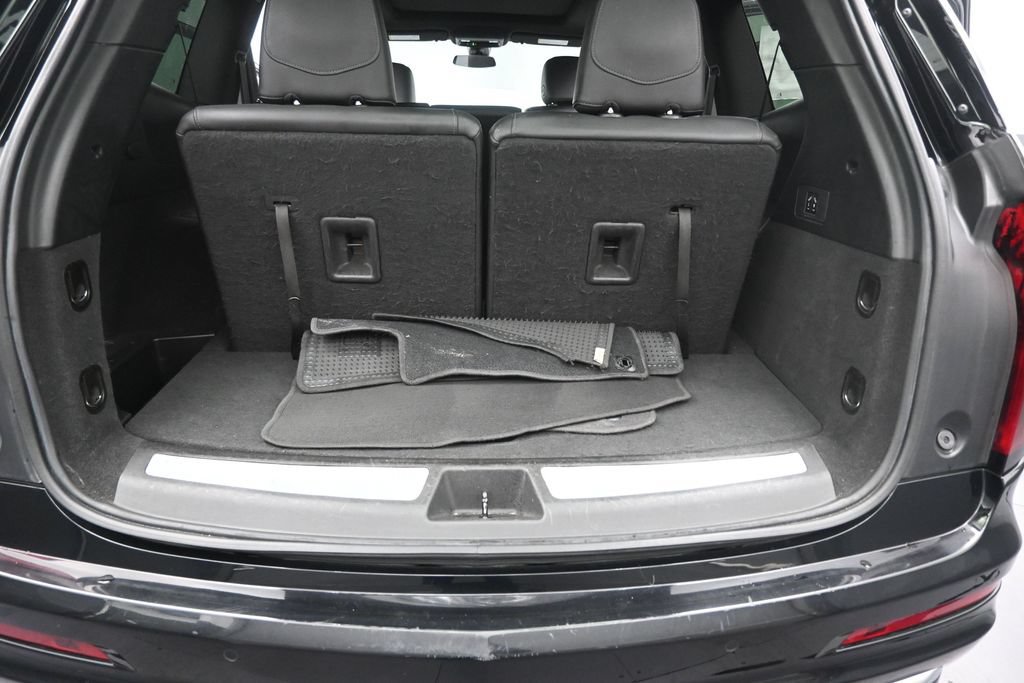 Used 2023 Cadillac XT6 Luxury FWD image 19