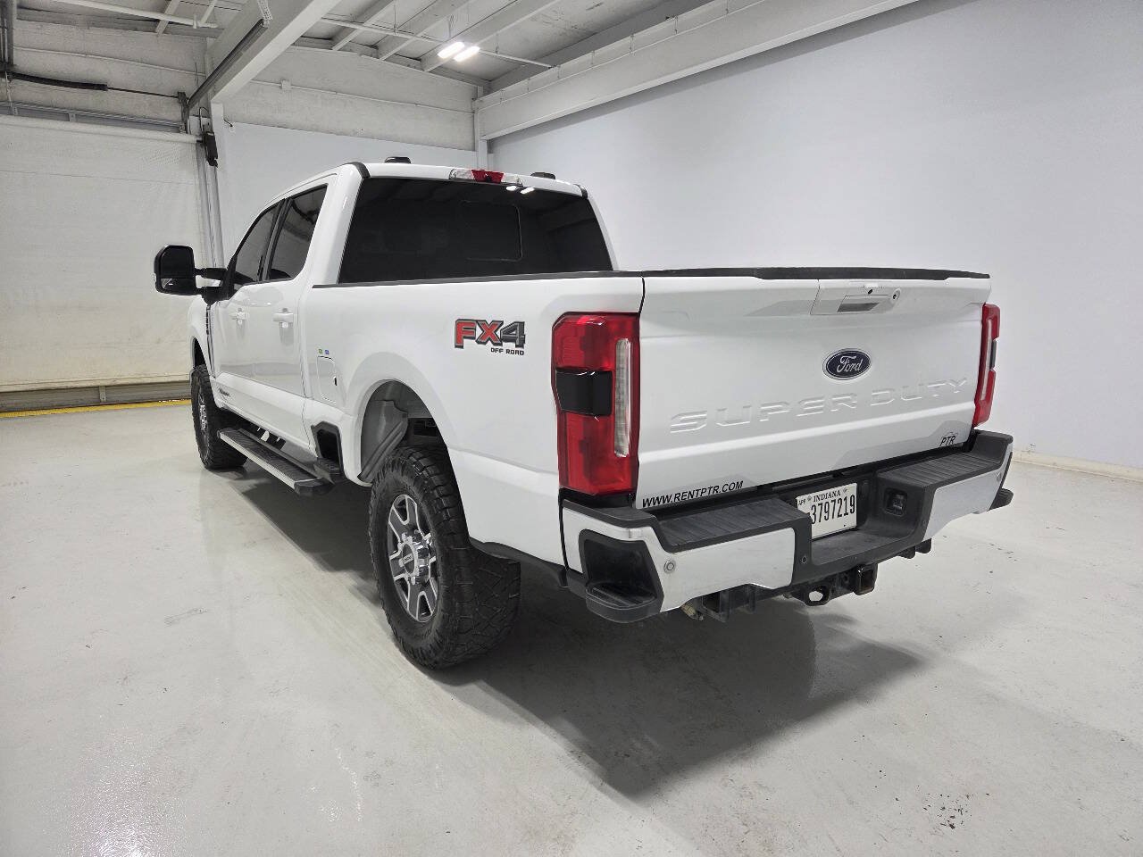 Used 2024 Ford F250 Lariat w/ FX4 Off-Road Package AWD/4WD image 6