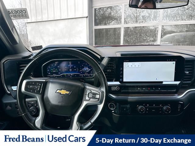 Used 2024 Chevrolet Silverado 3500 LT image 23