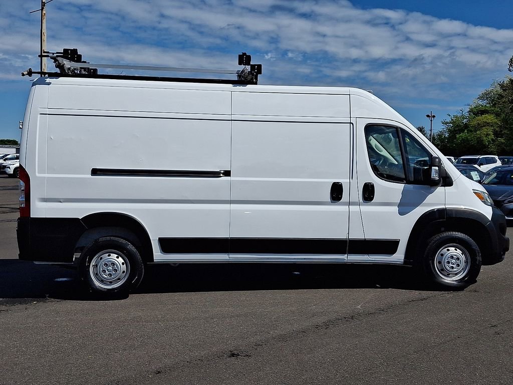 Used 2023 RAM ProMaster 2500 w/ Convenience Group FWD image 7