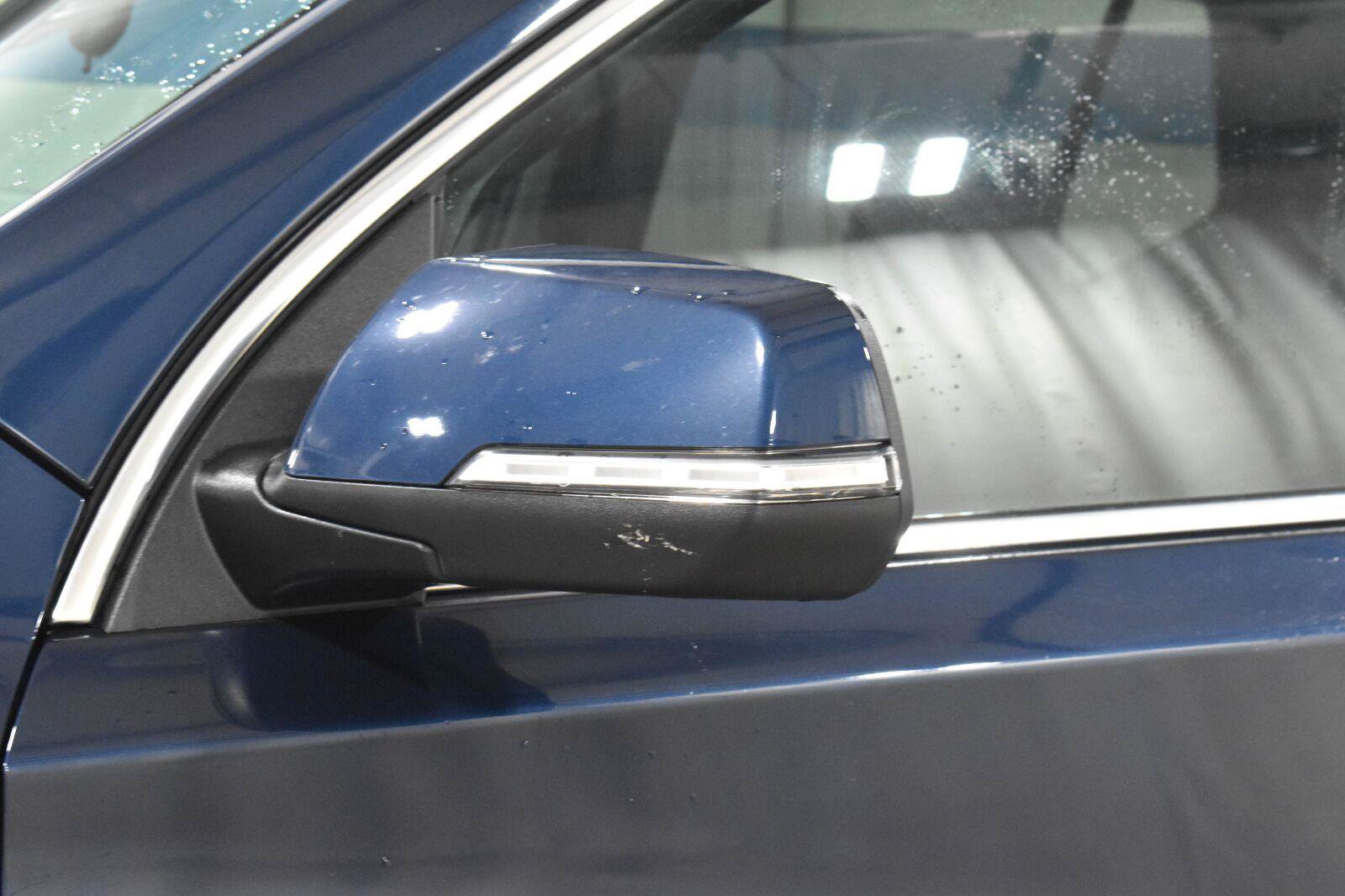 Used 2023 Chevrolet Traverse LT FWD image 34