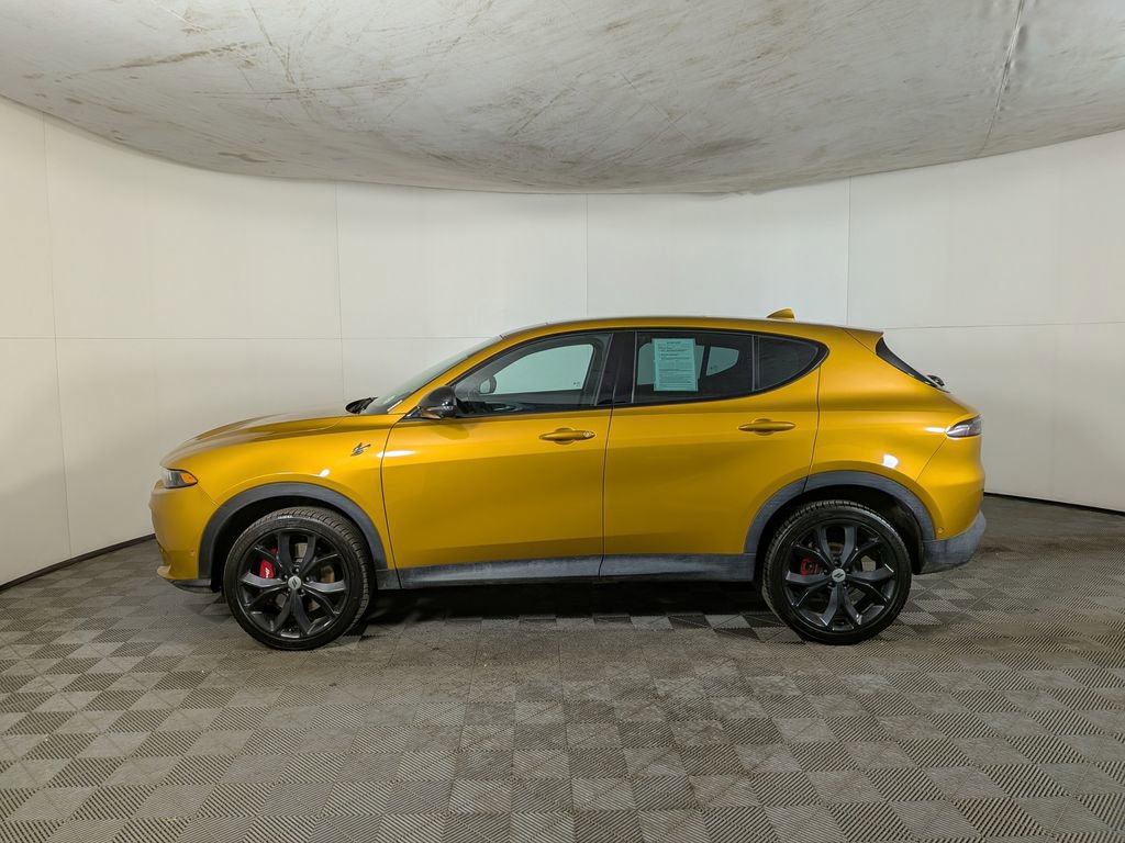 Used 2023 Dodge Hornet GT Plus w/ Track Pack image 3