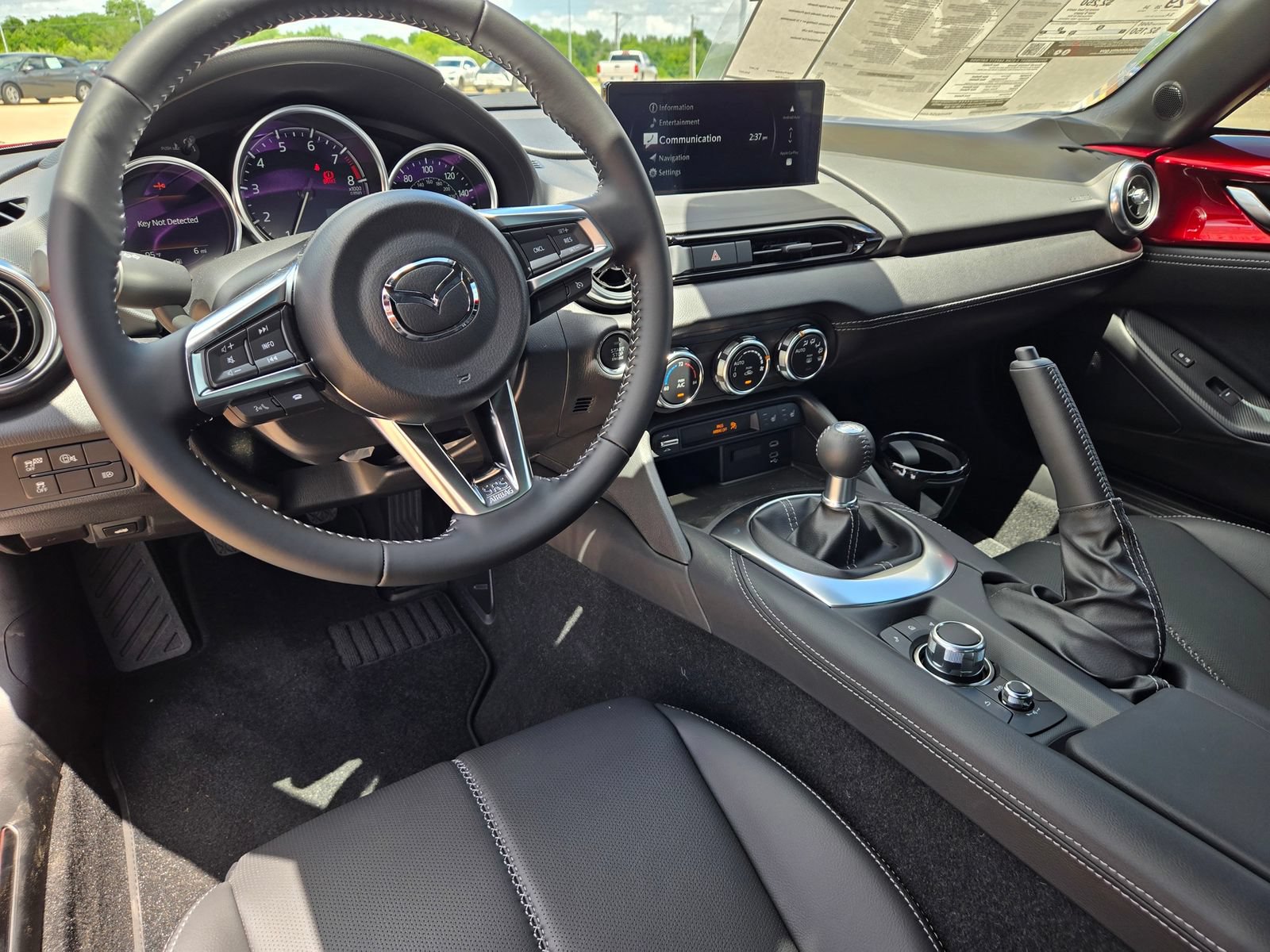 New 2026 MAZDA MX-5 Miata RF Grand Touring RWD image 10