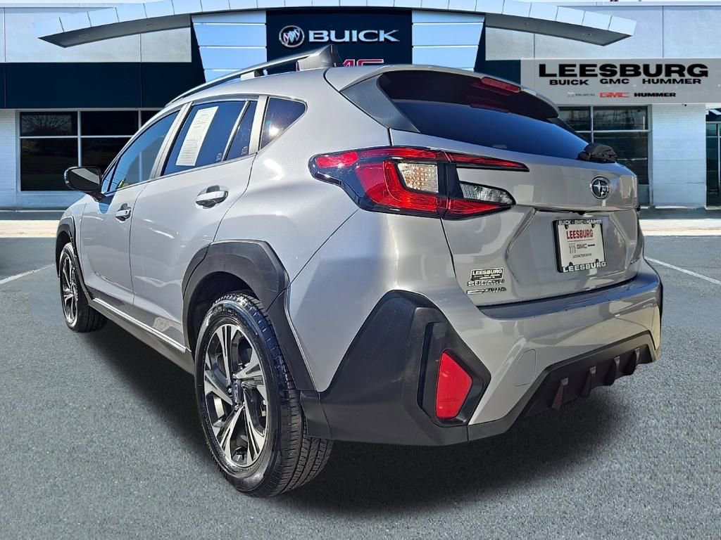 Used 2024 Subaru Crosstrek 2.0i Premium image 5
