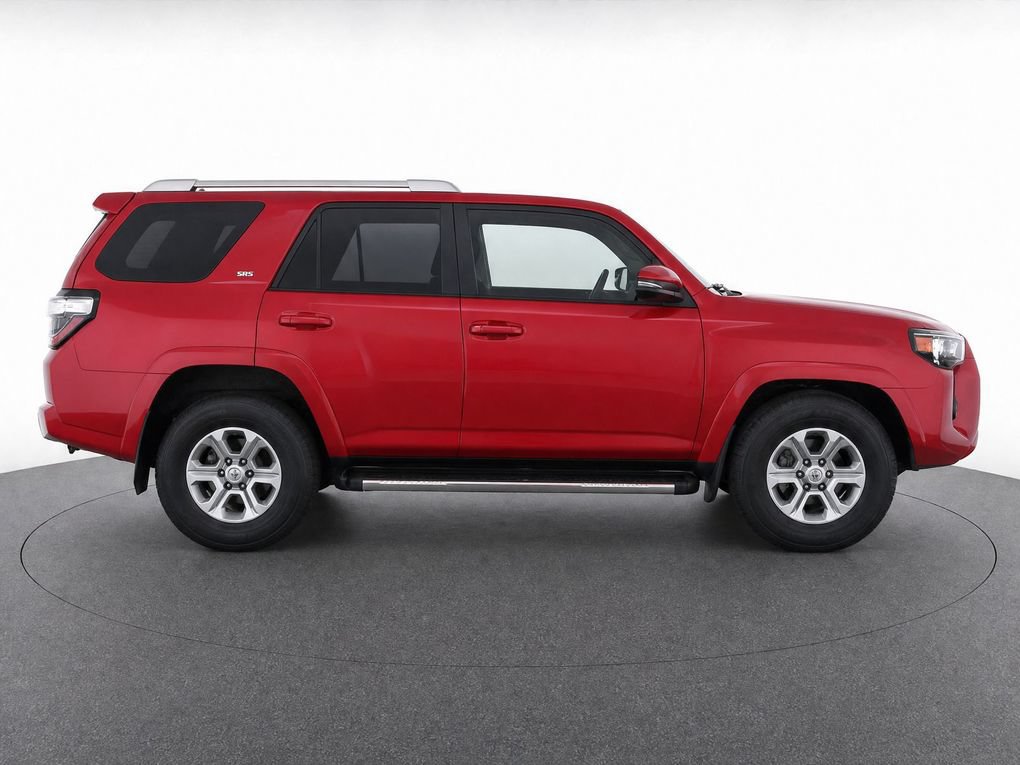 Used 2017 Toyota 4Runner SR5 RWD image 11