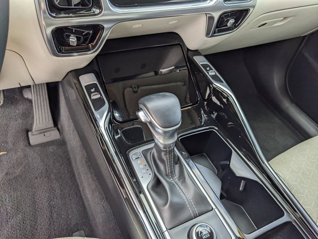 Certified 2023 Kia Sorento SX FWD image 26