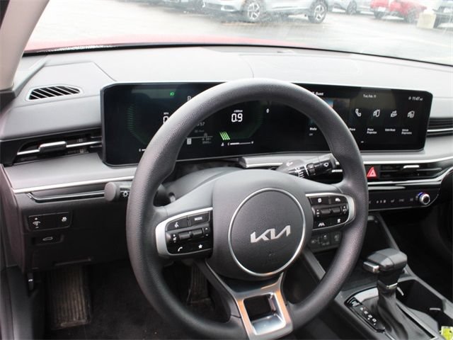 New 2025 Kia K5 LXS FWD video 2