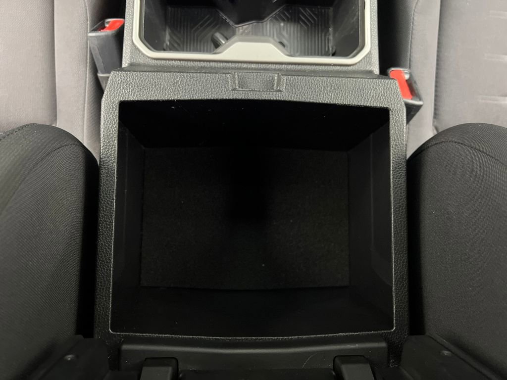 Used 2024 Toyota Tacoma TRD Off-Road image 33