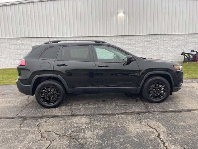 Used 2023 Jeep Cherokee Altitude Lux image 16