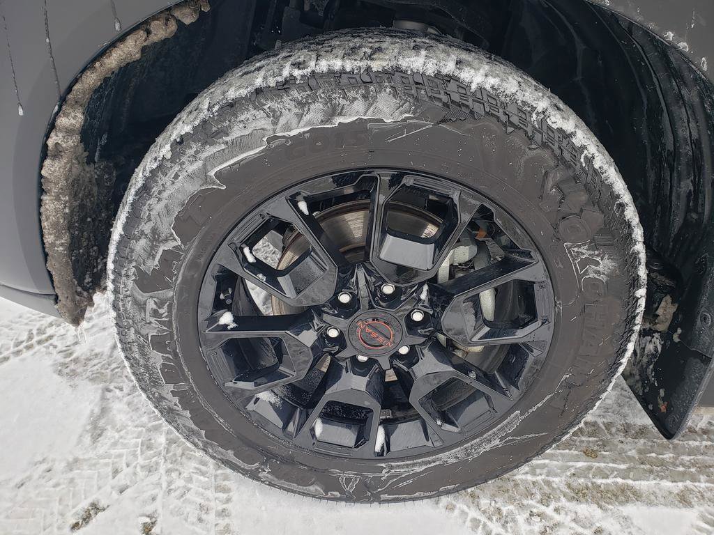 Certified 2025 Nissan Armada PRO-4X w/ Pro-4X Premium Package image 44