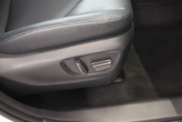 Certified 2025 Toyota Grand Highlander AWD Hybrid image 28