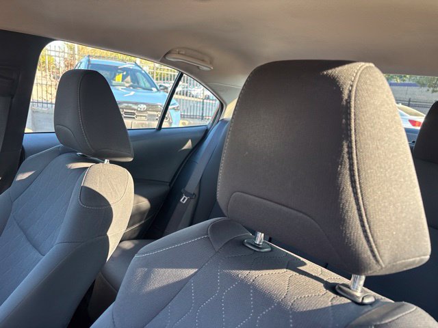 Used 2021 Toyota Corolla LE FWD image 9