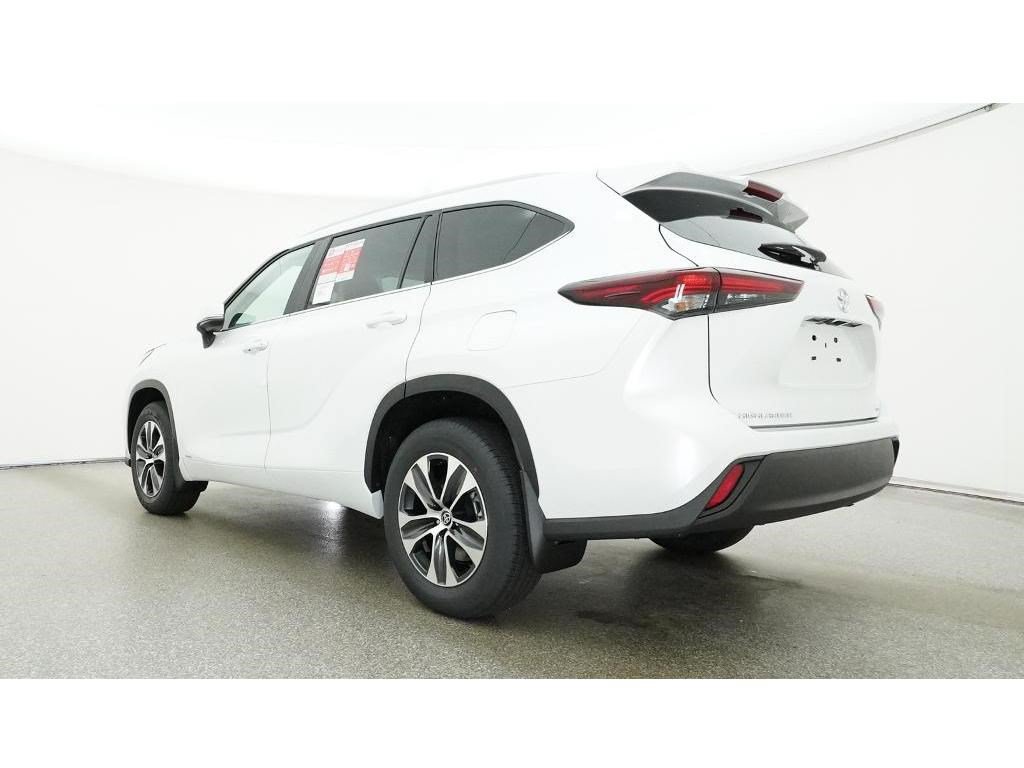 New 2026 Toyota Highlander XLE AWD/4WD image 22