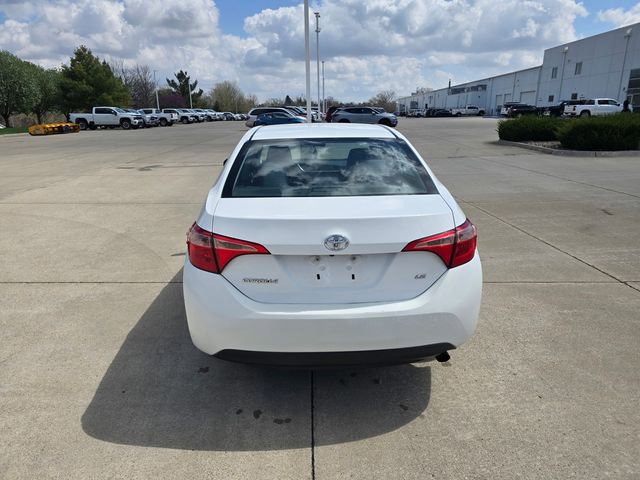 Used 2018 Toyota Corolla LE FWD image 6