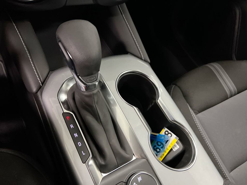 New 2026 Chevrolet Blazer LT w/ Midnight/Sport Edition FWD image 17