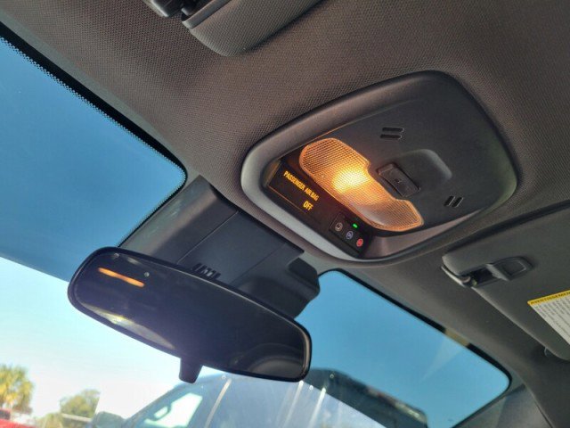 Used 2024 Buick Envista Preferred w/ Advanced Safety Package image 16