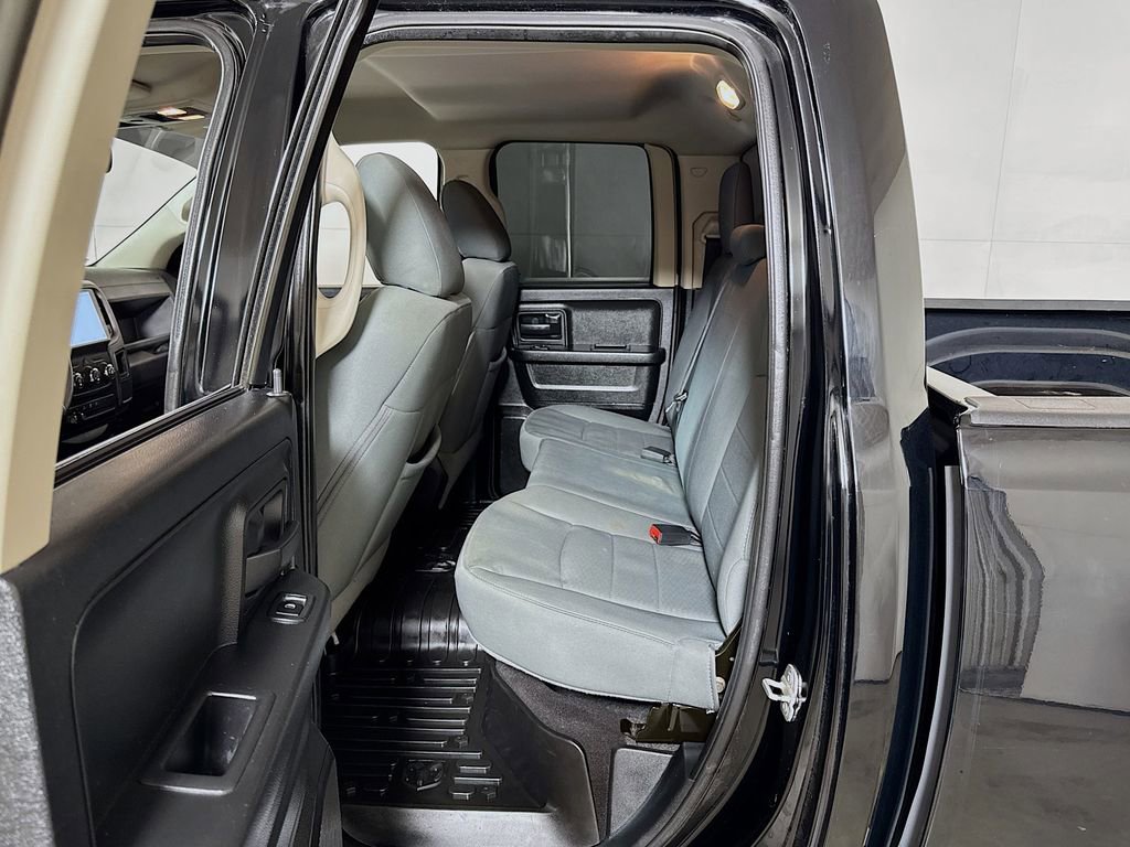 Used 2013 RAM 1500 Express AWD/4WD image 21
