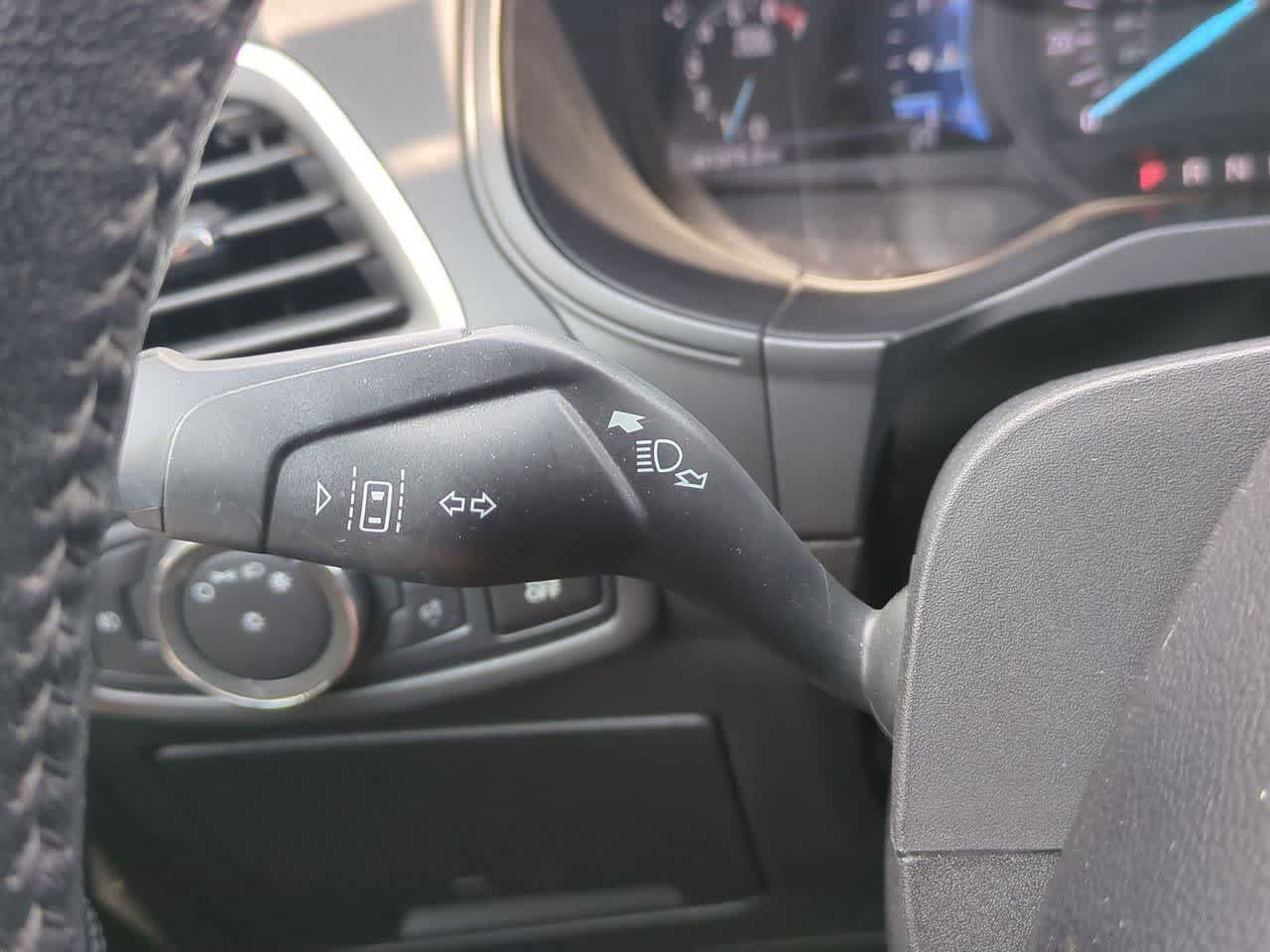 Used 2022 Ford Edge Titanium w/ Equipment Group 301A AWD/4WD image 25