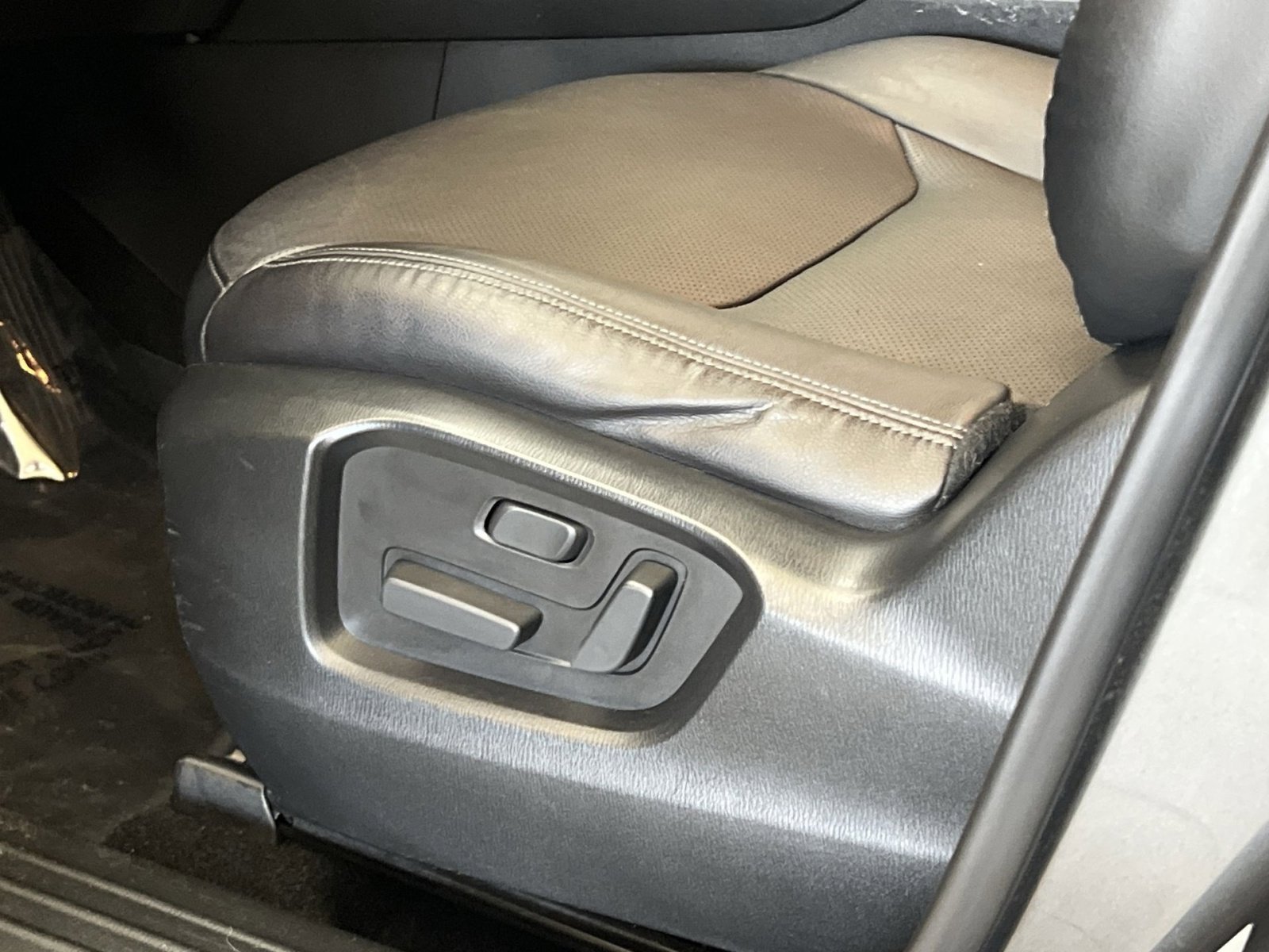 Used 2019 MAZDA CX-9 Touring AWD/4WD image 13