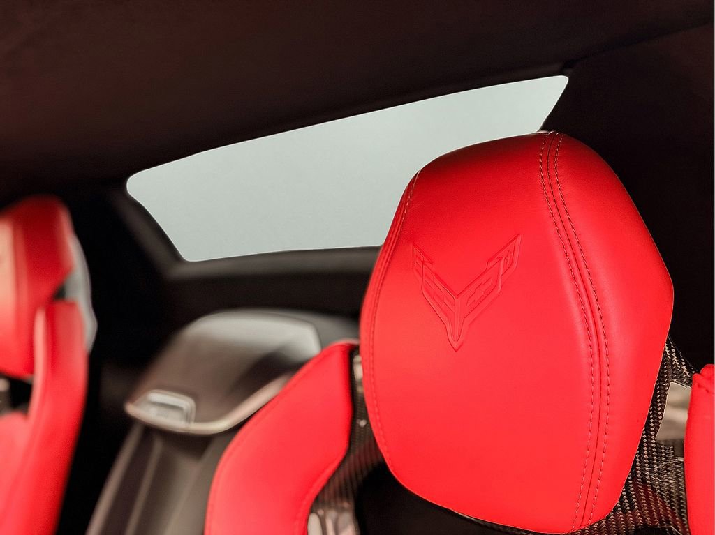 Used 2023 Chevrolet Corvette Stingray w/ Z51 Performance Package image 21