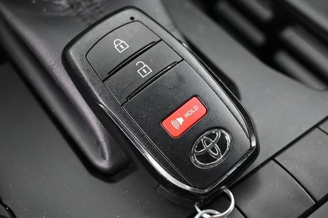 Certified 2024 Toyota Tacoma SR5 AWD/4WD image 20