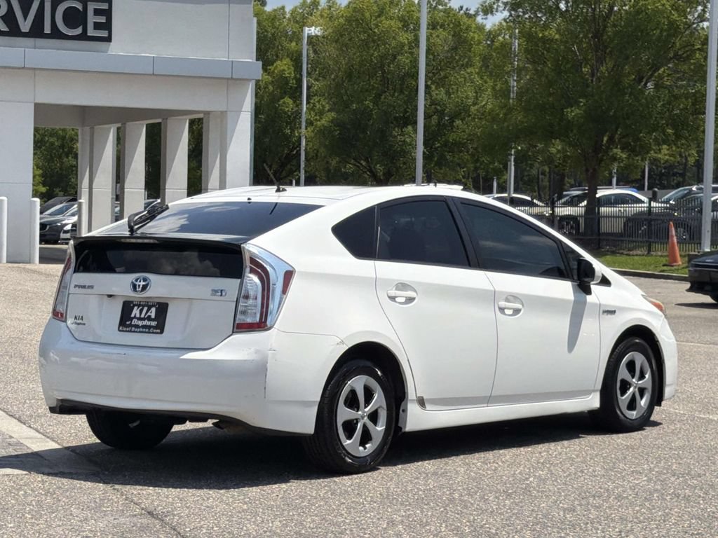 Used 2015 Toyota Prius Two FWD image 30