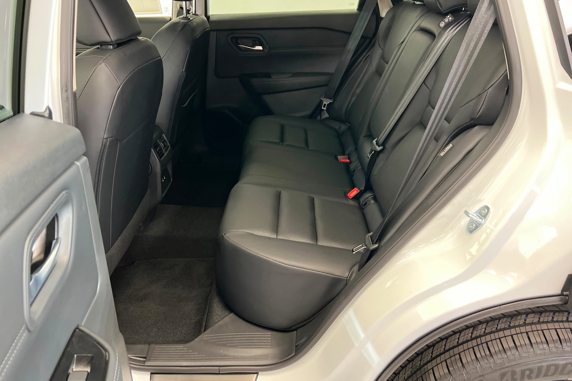 New 2026 Nissan Rogue SV image 21