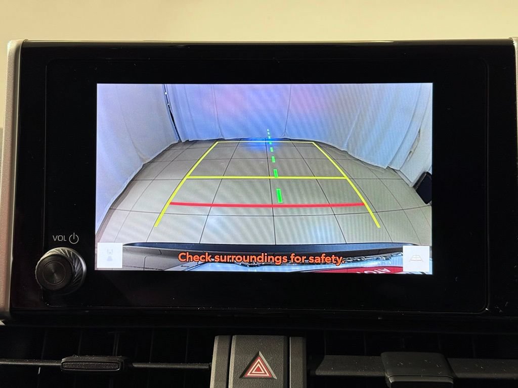 Certified 2024 Toyota RAV4 LE AWD/4WD image 27
