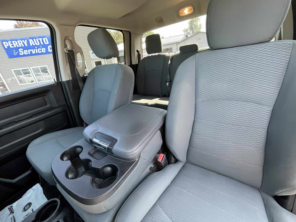 Used 2018 RAM 2500 Tradesman w/ Chrome Appearance Group AWD/4WD image 26