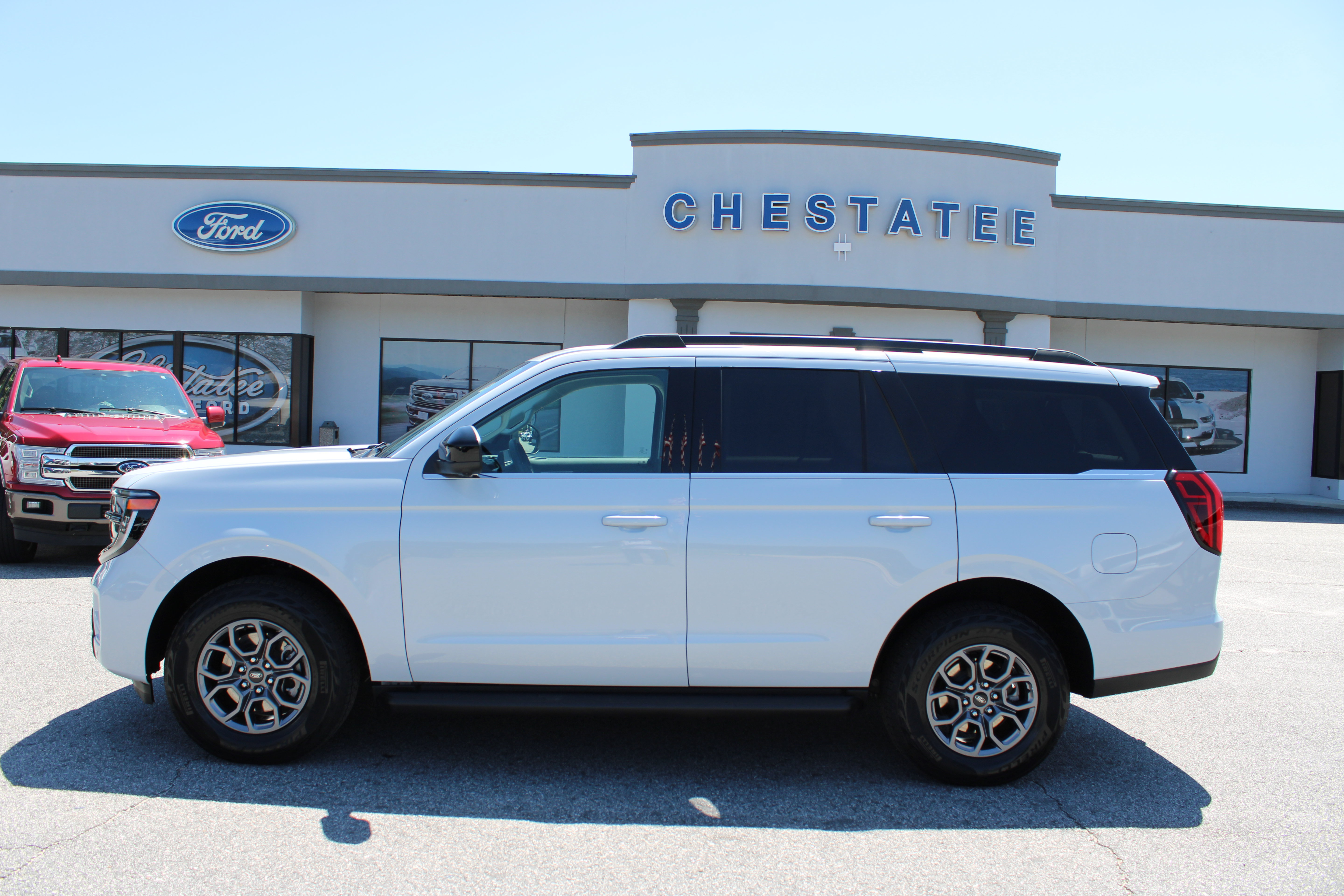 Used 2025 Ford Expedition Active