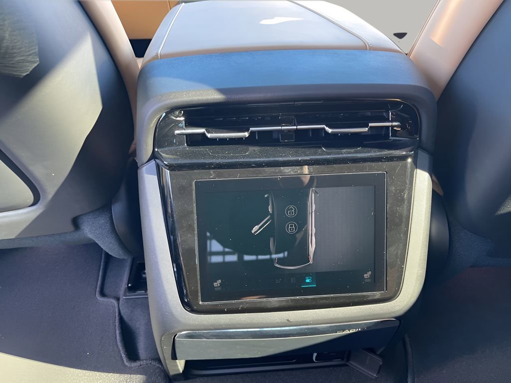 New 2025 Cadillac Escalade IQ Luxury 2 image 16