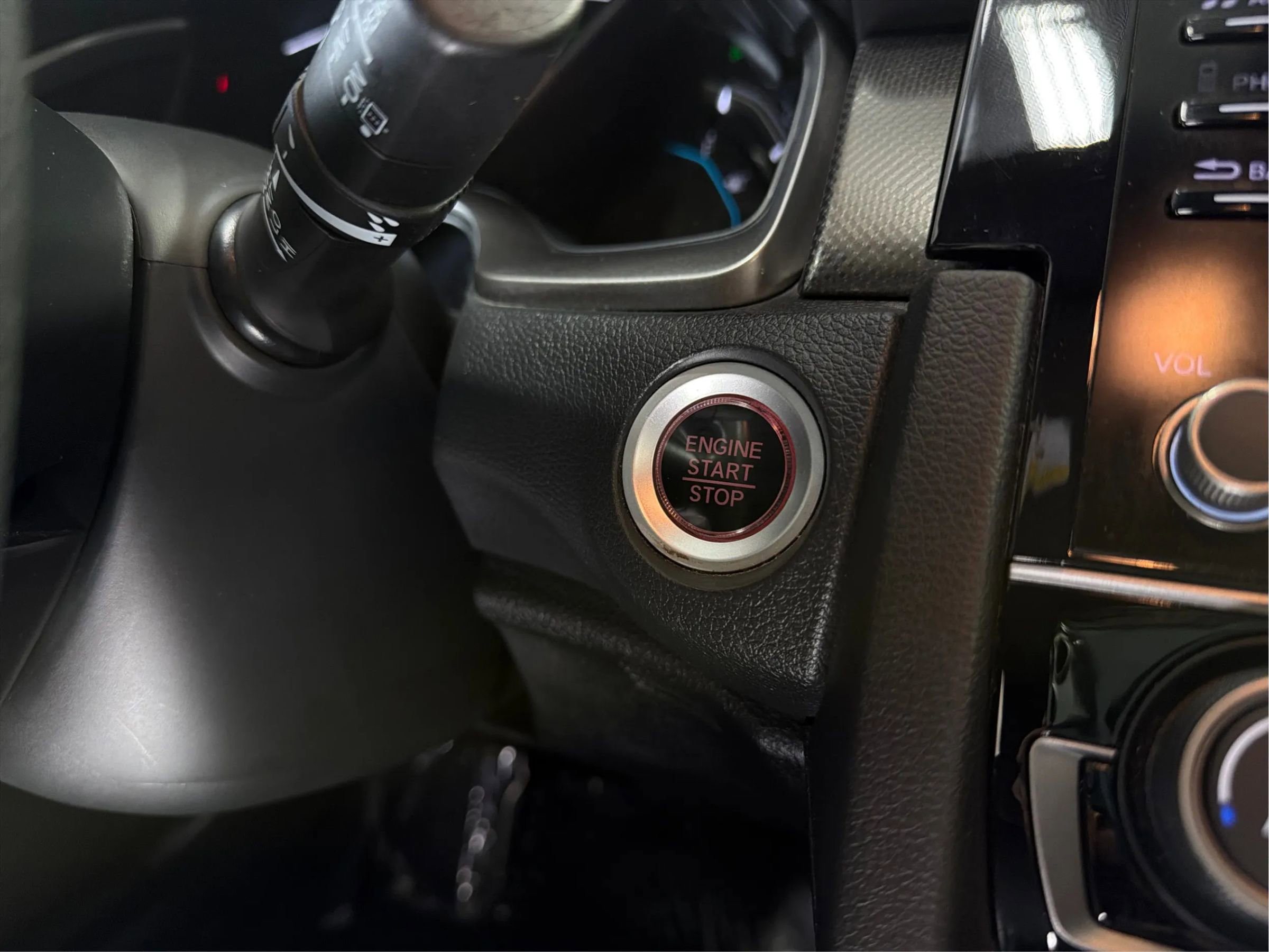 Used 2019 Honda Civic EX image 29