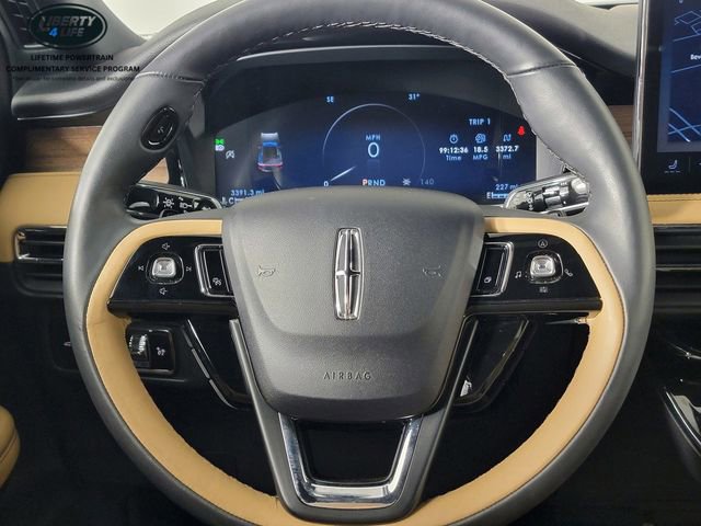 Used 2023 Lincoln Corsair Reserve w/ Equipment Group 201A image 27