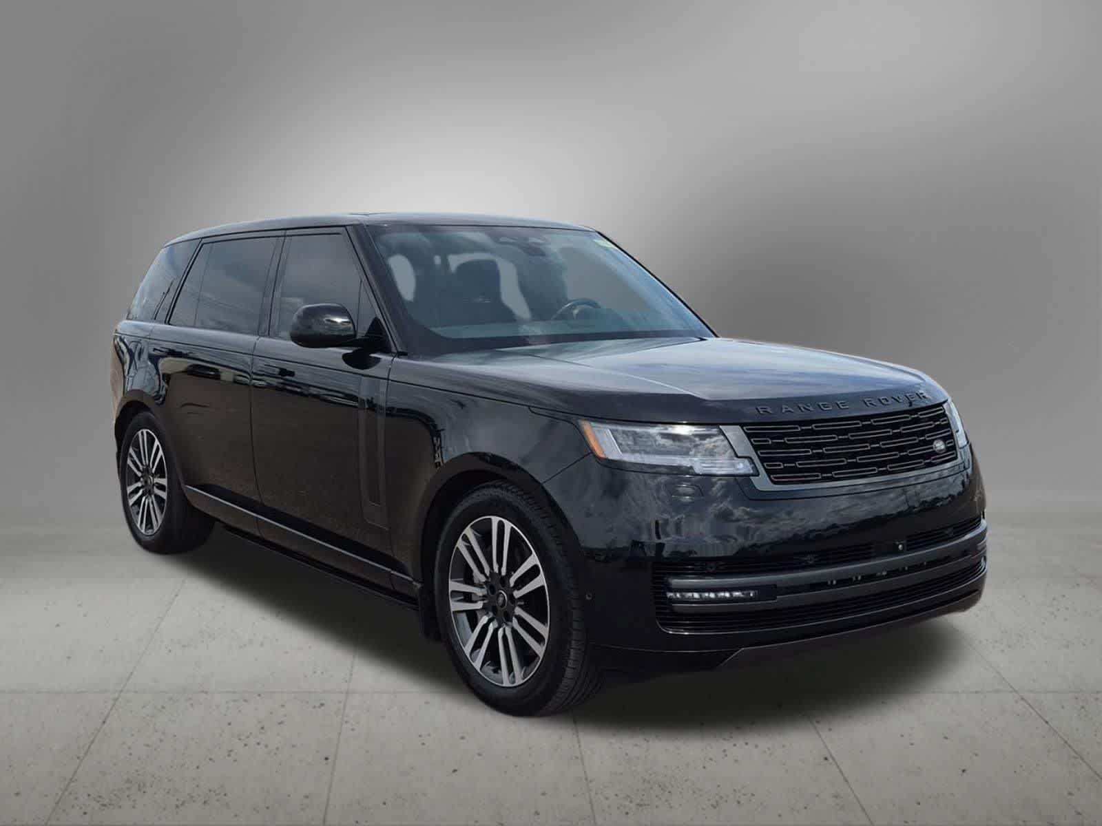 Used 2024 Land Rover Range Rover Long Wheelbase SE AWD/4WD image 8