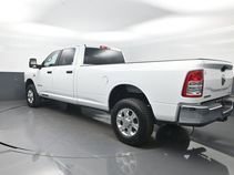 Used 2023 RAM 3500 Big Horn w/ Level 1 Equipment Group AWD/4WD image 6