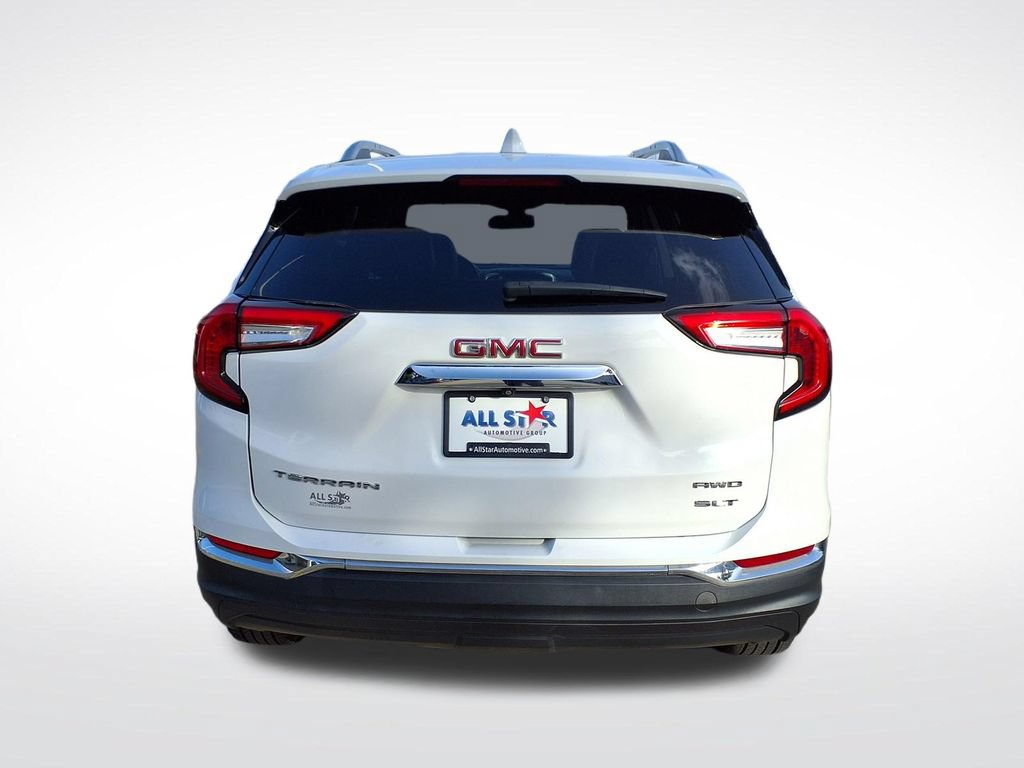 Used 2024 GMC Terrain SLT AWD/4WD image 9