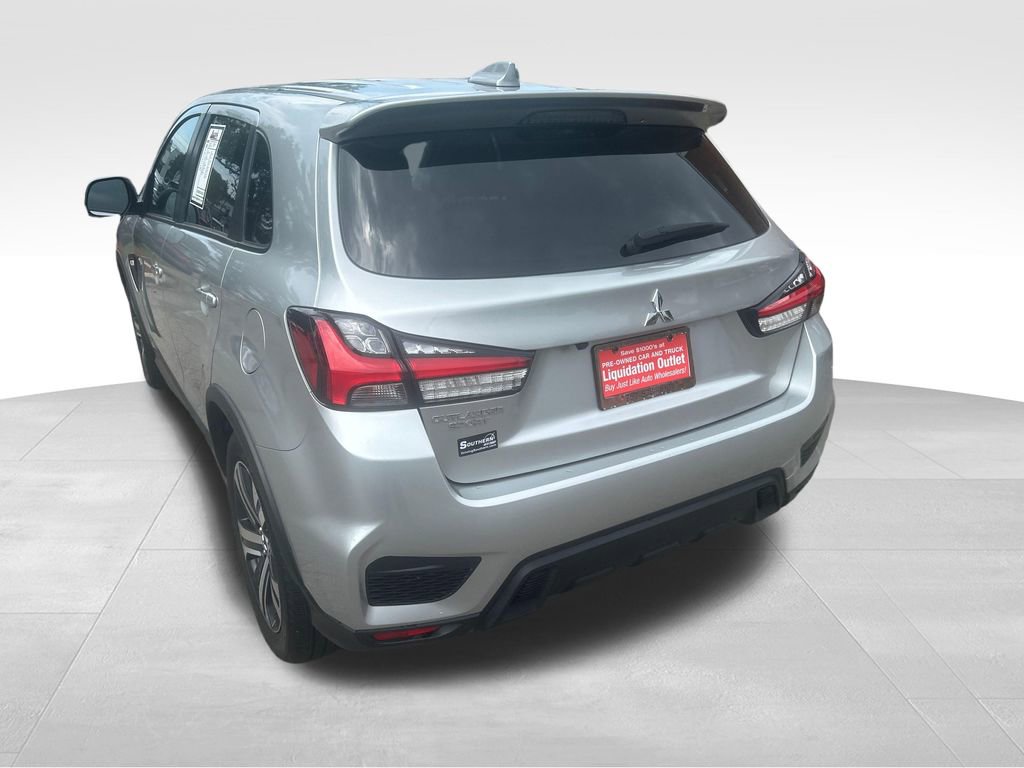 Used 2025 Mitsubishi Outlander Sport SE AWD/4WD image 21