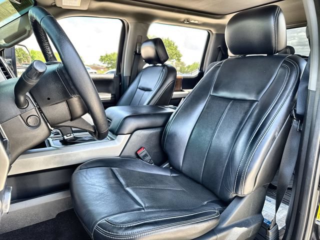 Used 2019 Ford F150 Lariat w/ Equipment Group 502A Luxury AWD/4WD image 11