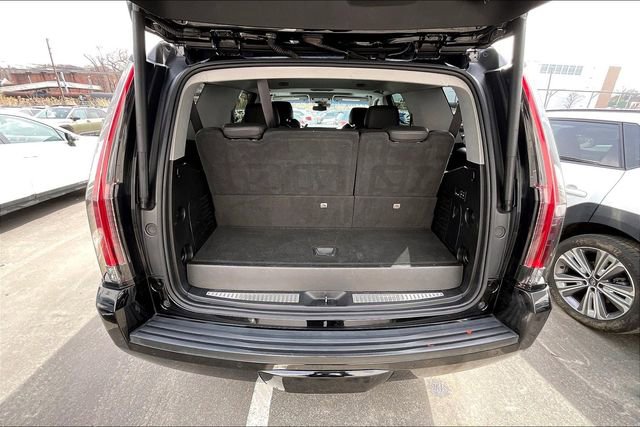 Used 2019 Cadillac Escalade Luxury image 28