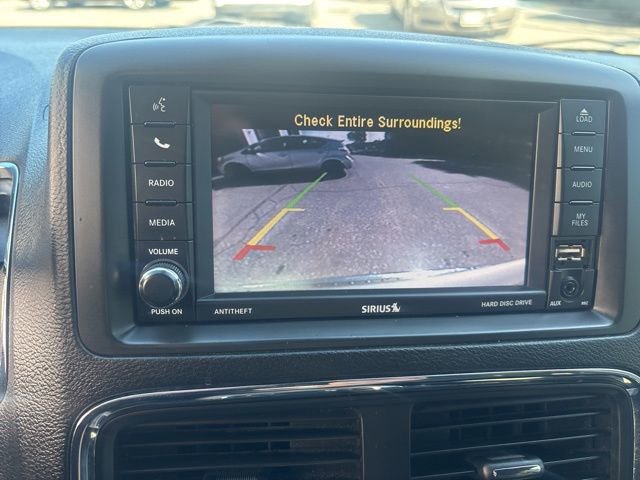 Used 2019 Dodge Grand Caravan SXT FWD image 17