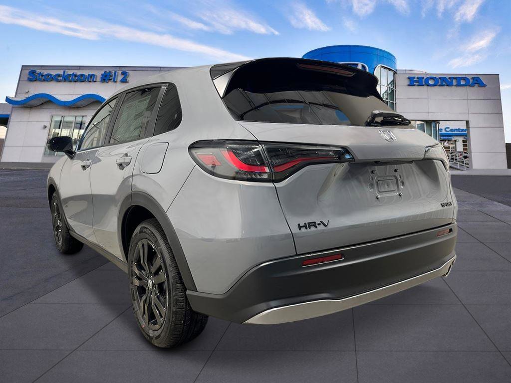New 2026 Honda HR-V Sport image 3