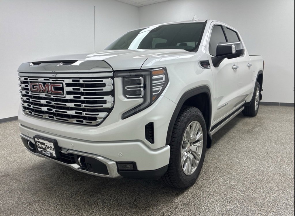 Used 2022 GMC Sierra 1500 Denali image 5