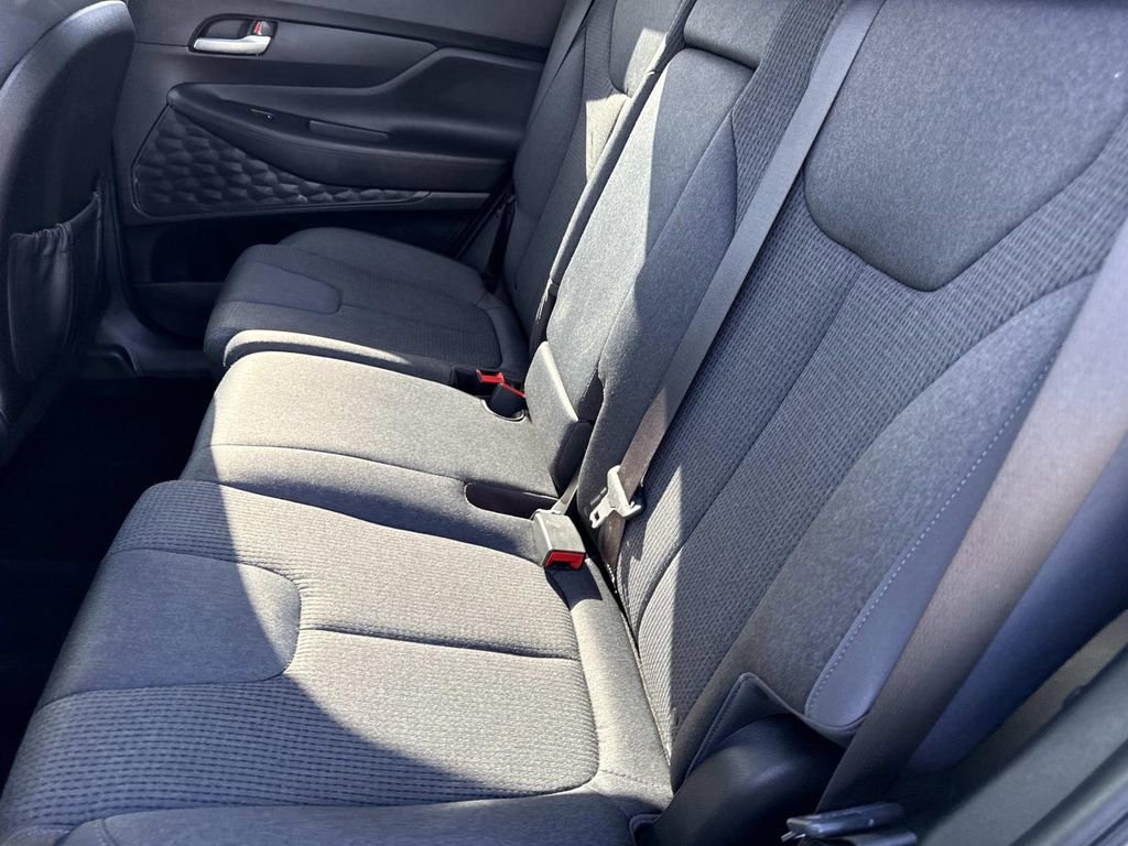 Used 2023 Hyundai Santa Fe SEL image 15