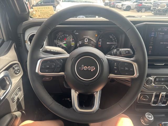 Certified 2025 Jeep Wrangler Unlimited Sahara AWD/4WD image 16